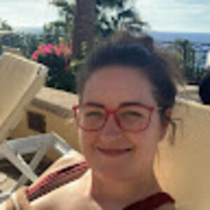 Meet your Posher, Carly